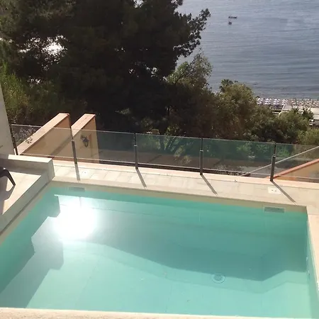 202 Luxury Pool Isola Bella