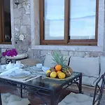Дом отдыха 202 Luxury Pool Isola Bella Таормина