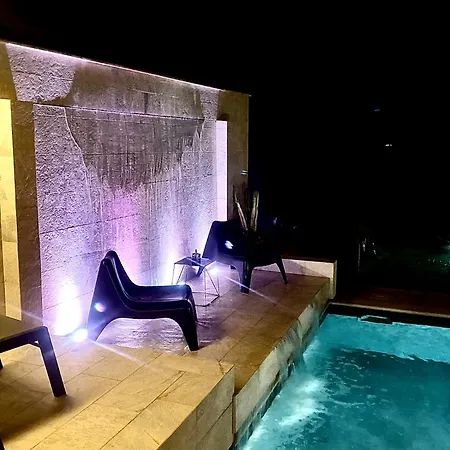 202 Luxury Pool Isola Bella