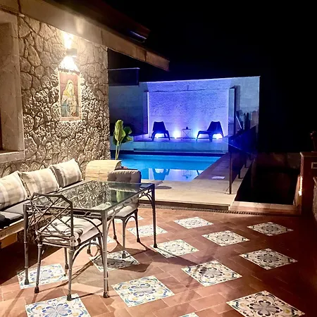 202 Luxury Pool Isola Bella