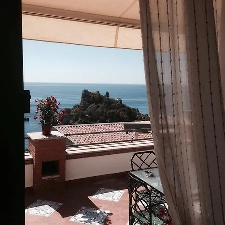 بيت للعطل 202 Luxury Pool Isola Bella